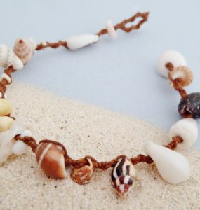 دستبند صدف زیبا